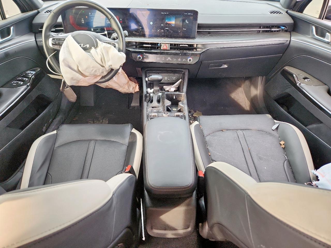 2025 Kia K5 Gt Line VIN: KNAG64J75S5337752 Lot: 93548205