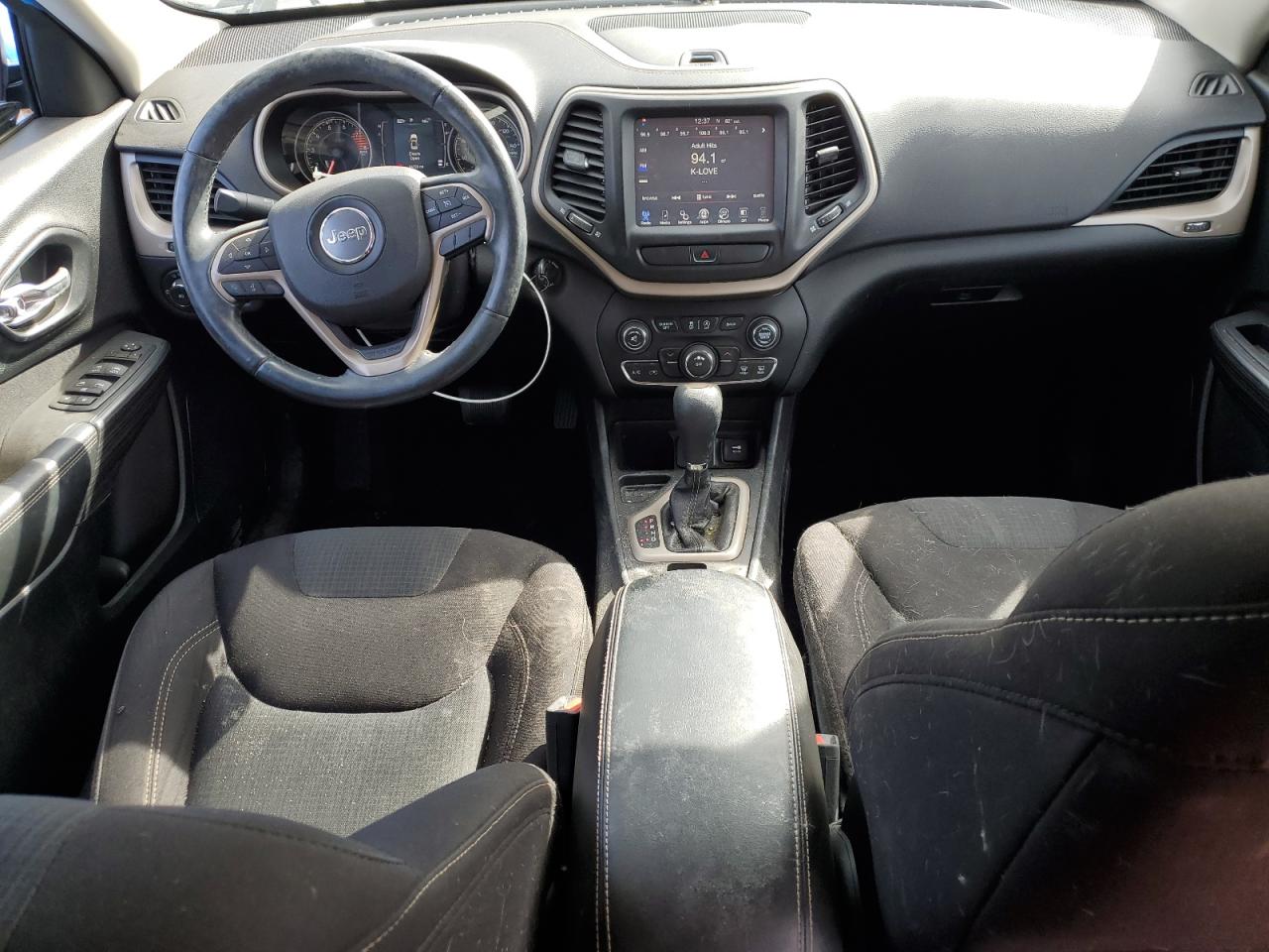 2017 Jeep Cherokee Latitude VIN: 1C4PJLCS0HW560295 Lot: 92219175