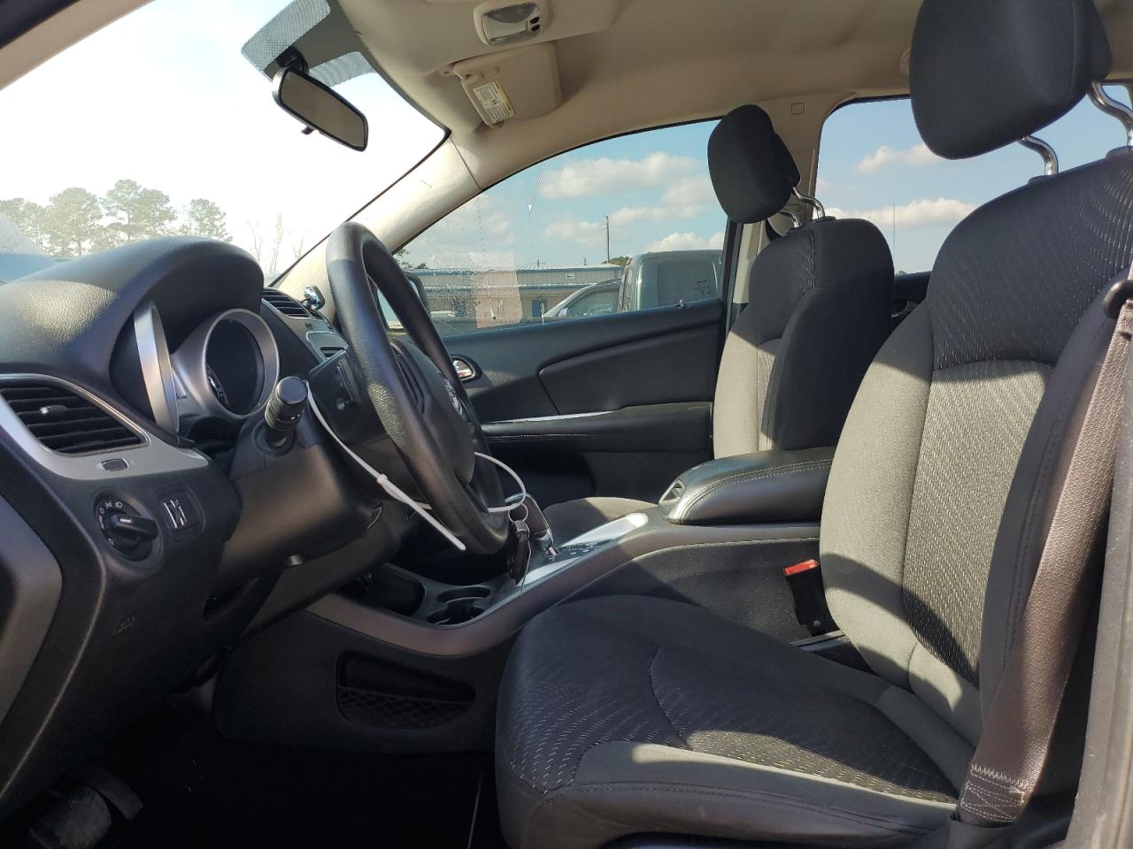 2017 Dodge Journey Se VIN: 3C4PDCAB2HT637037 Lot: 93567745