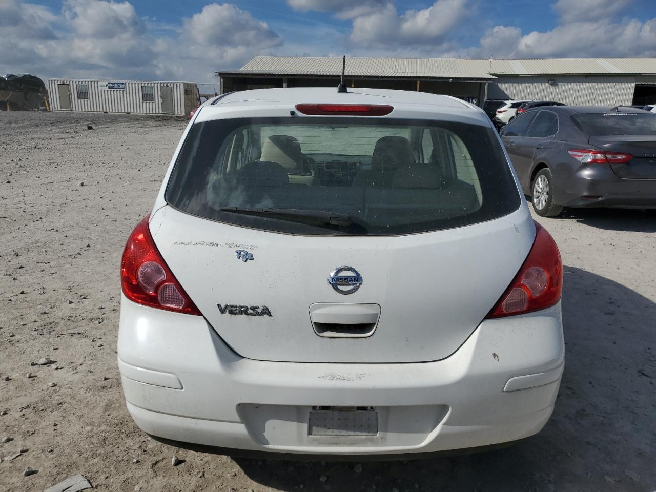 2008 Nissan Versa S VIN: 3N1BC13E18L409266 Lot: 91695865