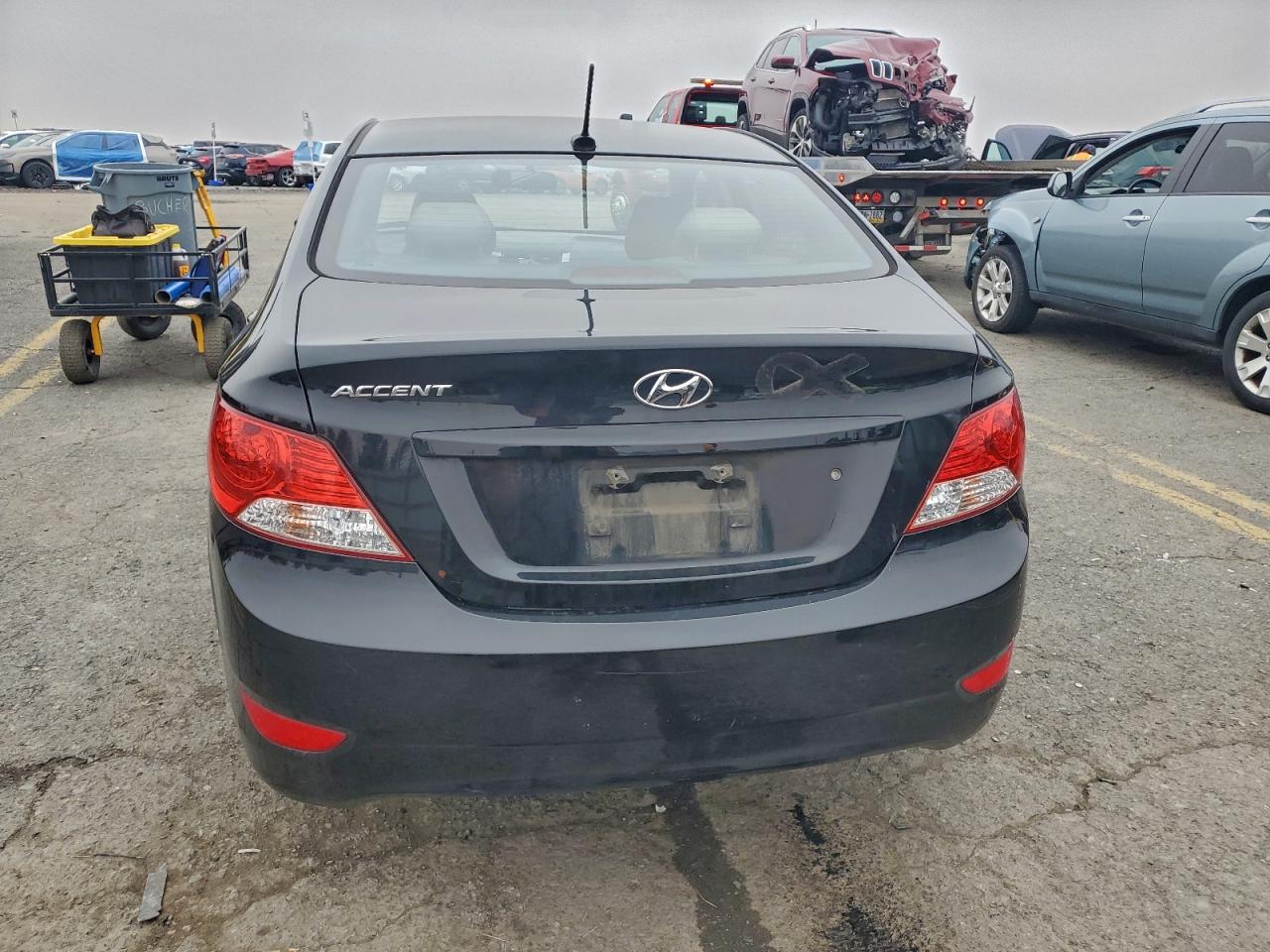 2014 Hyundai Accent Gls VIN: KMHCU4AE7EU727649 Lot: 94086555