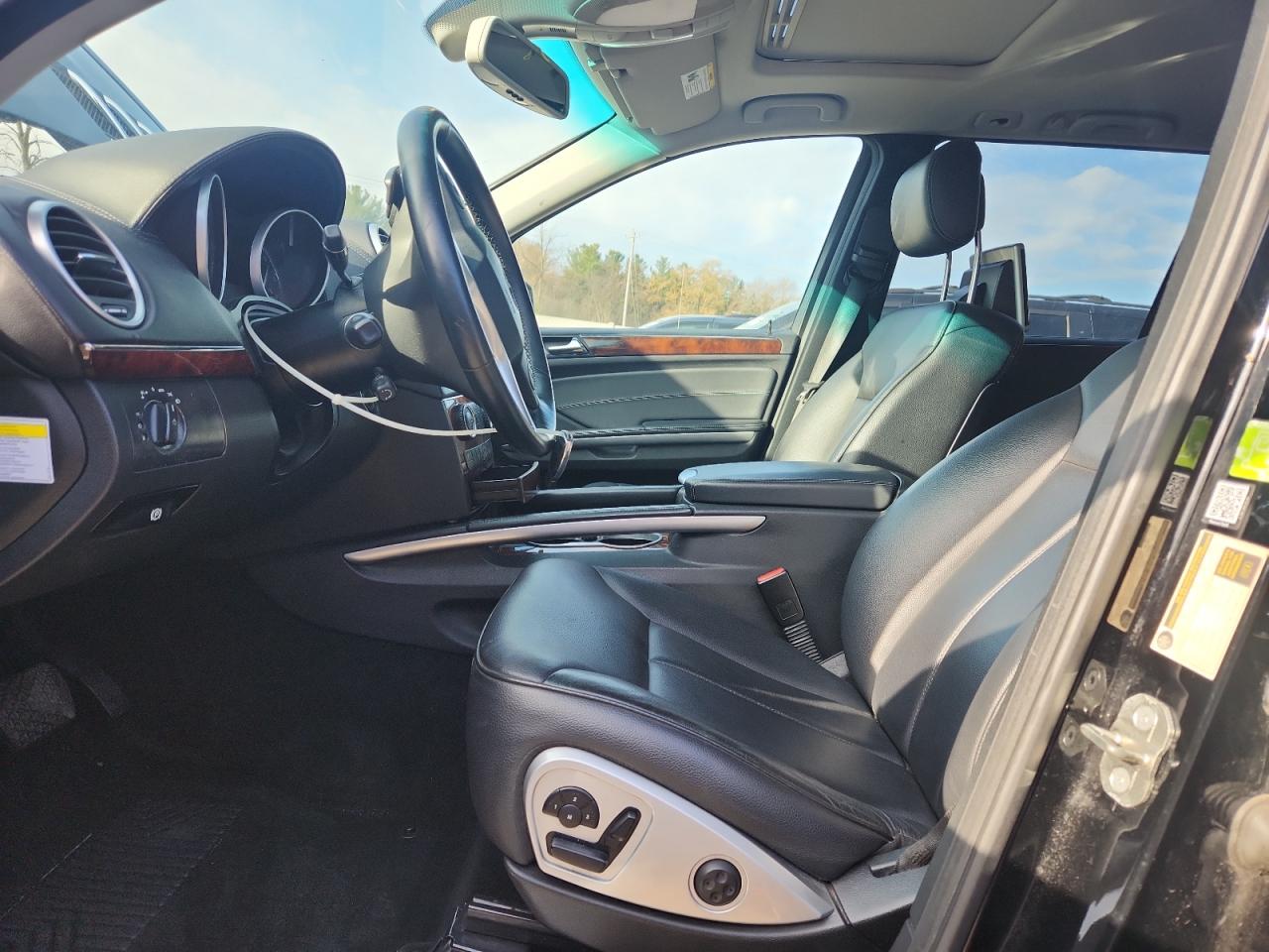 2011 Mercedes-Benz Gl 450 4Matic VIN: 4JGBF7BE4BA743813 Lot: 93065395