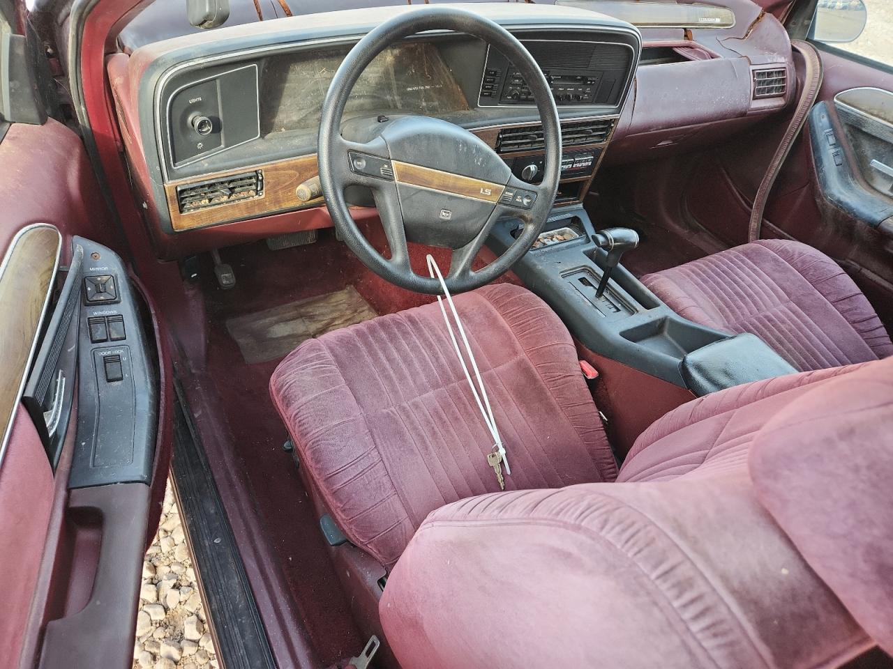 1989 Mercury Cougar Ls VIN: 1MEPM6048KH664316 Lot: 93260035