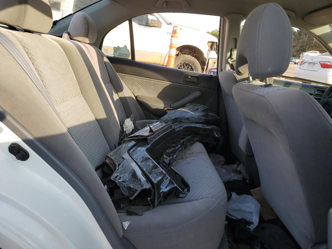 2004 Honda Civic Dx Vp VIN: 2HGES163X4H536156 Lot: 92329595