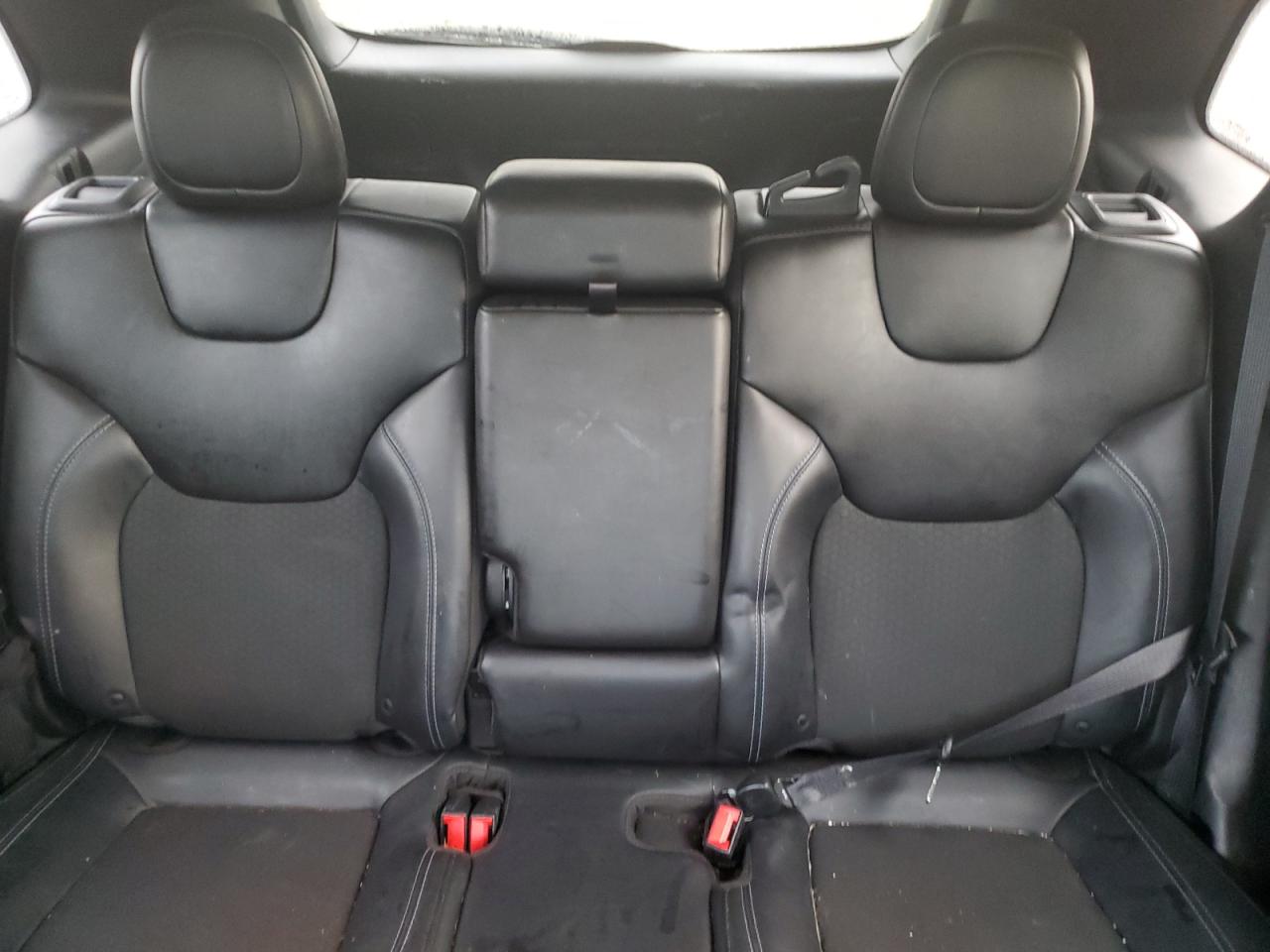 2019 Jeep Cherokee Latitude Plus VIN: 1C4PJLLB1KD434627 Lot: 91731695