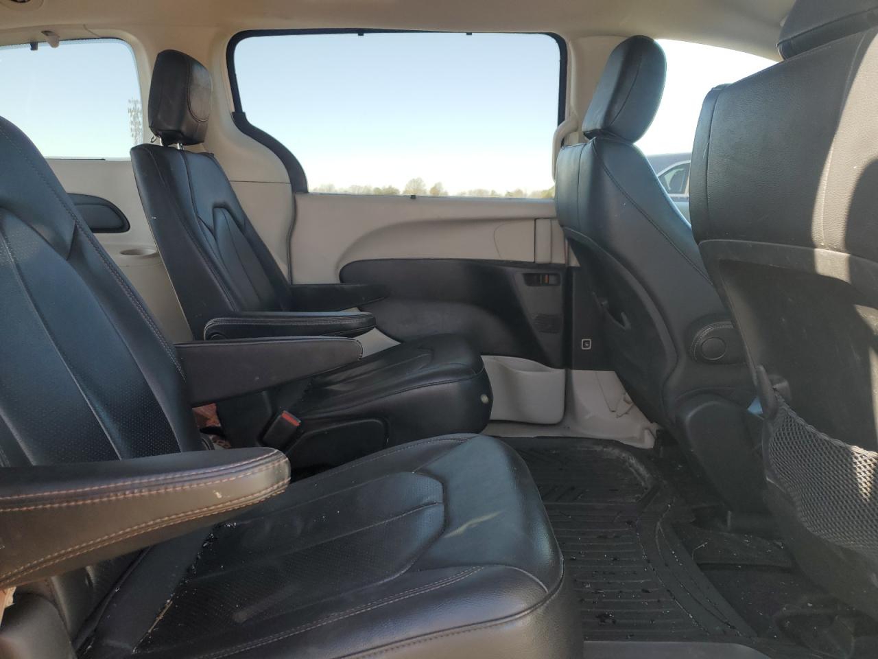 2020 Chrysler Pacifica Touring L VIN: 2C4RC1BG7LR217621 Lot: 92643205