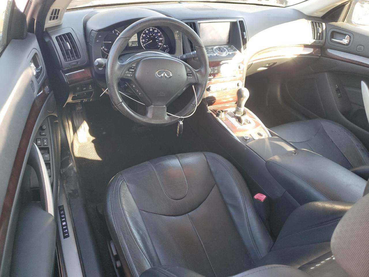 2010 Infiniti G37 Base VIN: JN1CV6FE5AM353299 Lot: 92862925