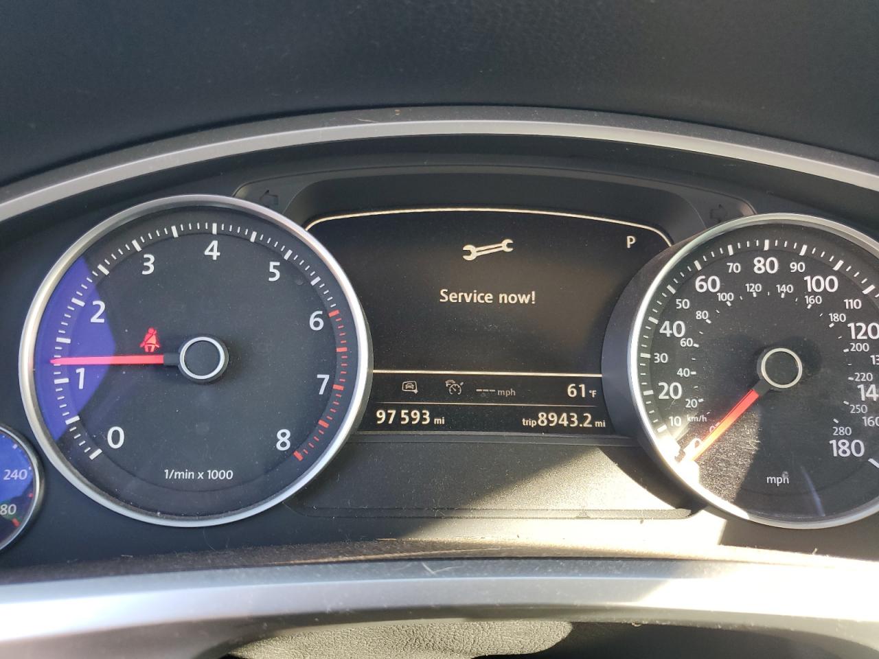 2016 Volkswagen Touareg Sport VIN: WVGEF9BP6GD002417 Lot: 92544365