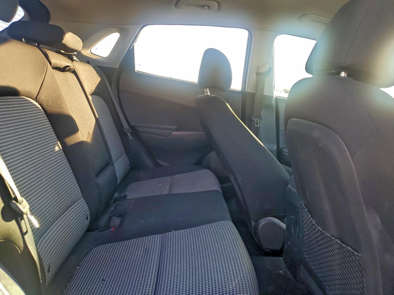 2021 Hyundai Kona Sel VIN: KM8K22AA2MU615861 Lot: 94385535