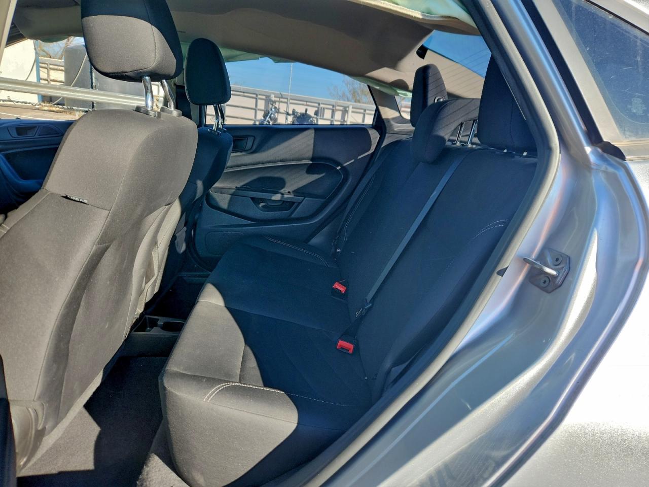 2018 Ford Fiesta Se VIN: 3FADP4BJ7JM147673 Lot: 94179535