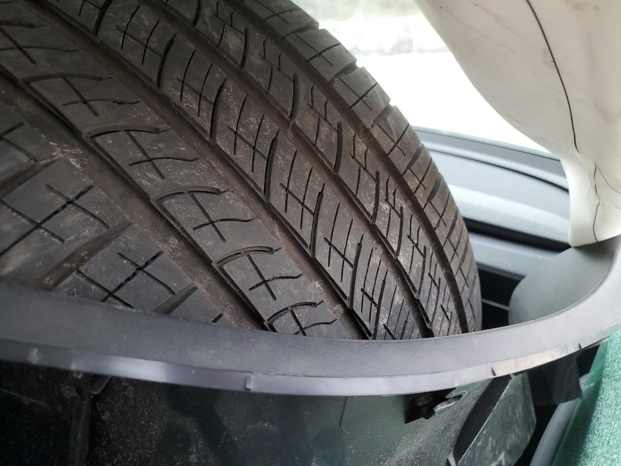 2026 Tesla Model Y VIN: 7SAYGDED6TA473828 Lot: 93501675