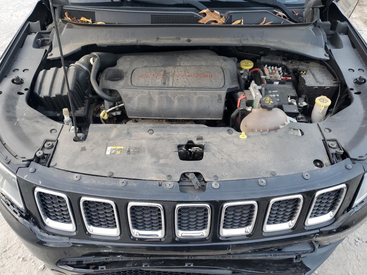 2018 Jeep Compass Limited VIN: 3C4NJDCB8JT200409 Lot: 87081175