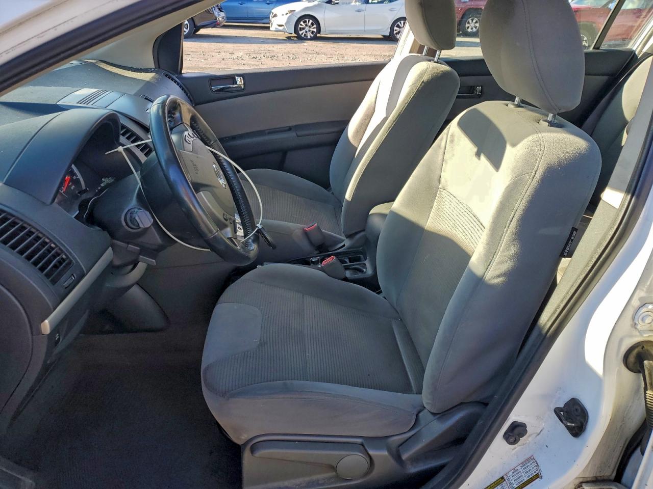 2010 Nissan Sentra 2.0 VIN: 3N1AB6AP2AL704902 Lot: 93252235