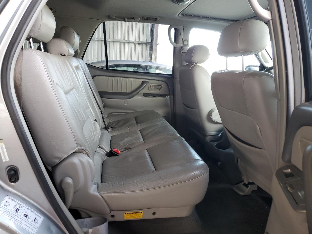 2004 Toyota Sequoia Limited VIN: 5TDZT38A24S233989 Lot: 93201525