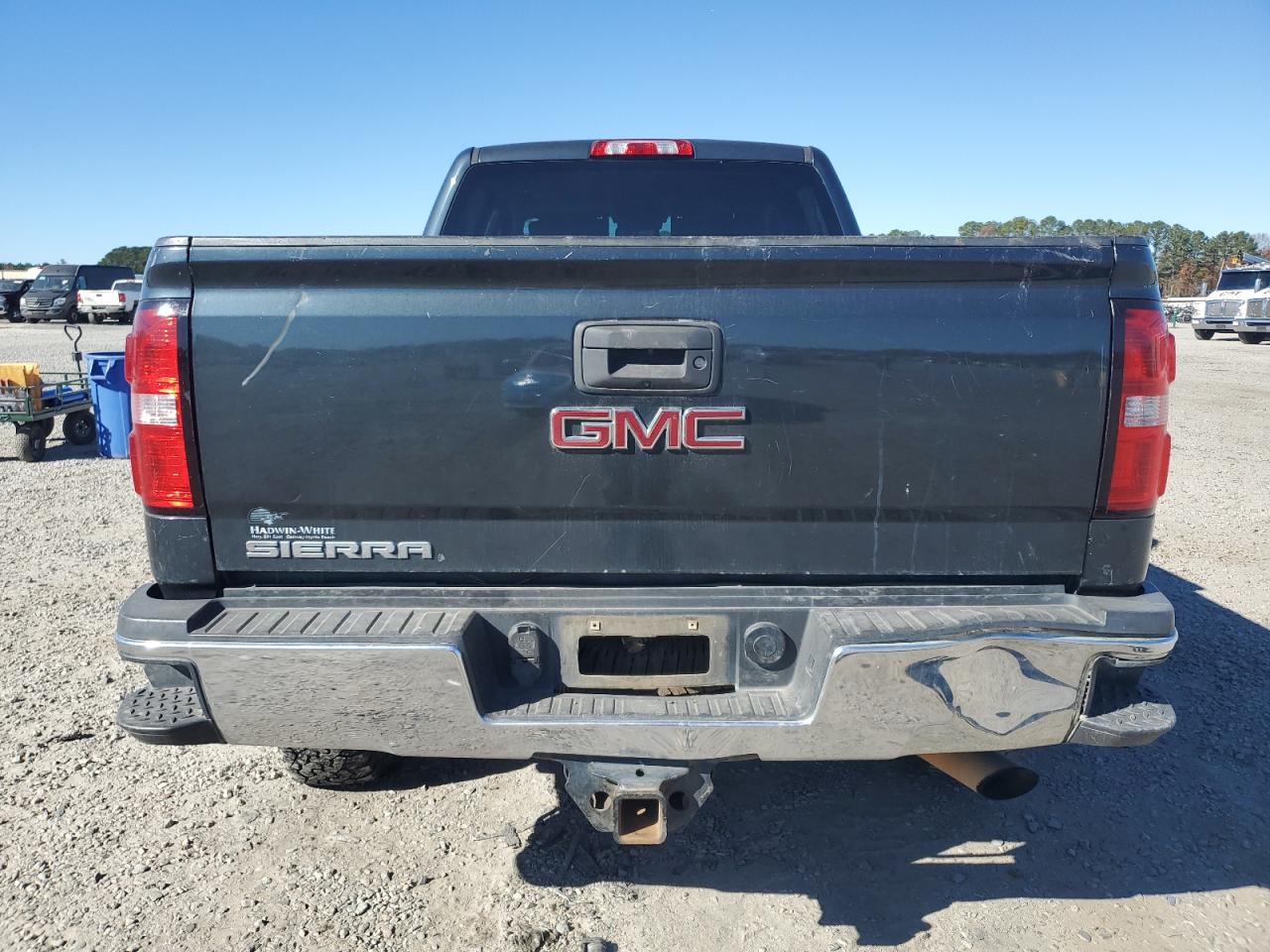 2019 GMC Sierra K2500 Heavy Duty VIN: 1GT12NEG3KF190717 Lot: 93076005