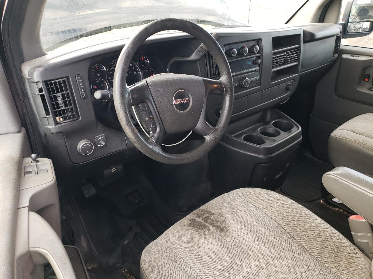 2012 GMC Savana Delivery Van VIN: 1GTW7FBA9C1155157 Lot: 92912115