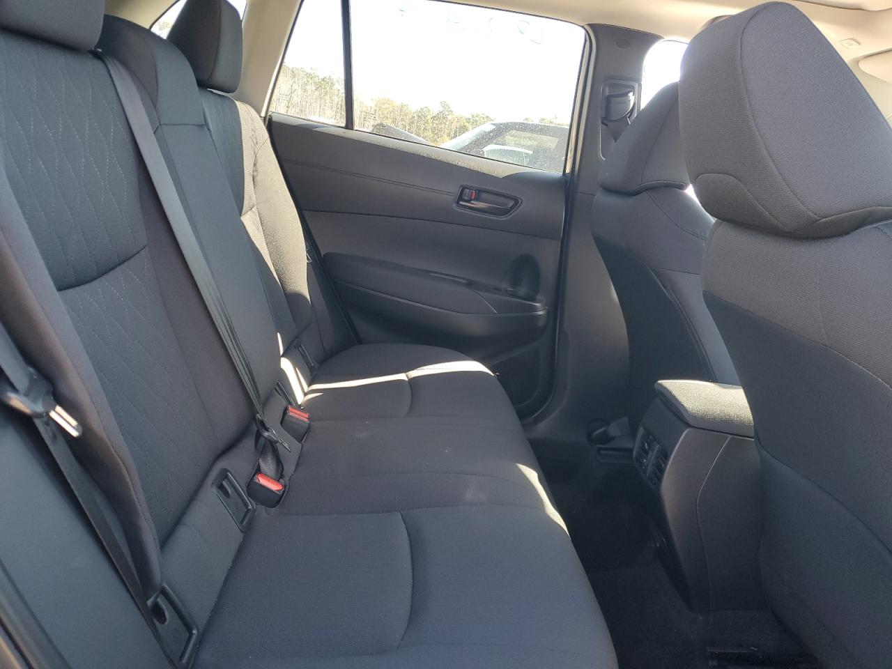 2026 Toyota Corolla Cross Le VIN: 7MUBAAAG5TV155433 Lot: 92236045