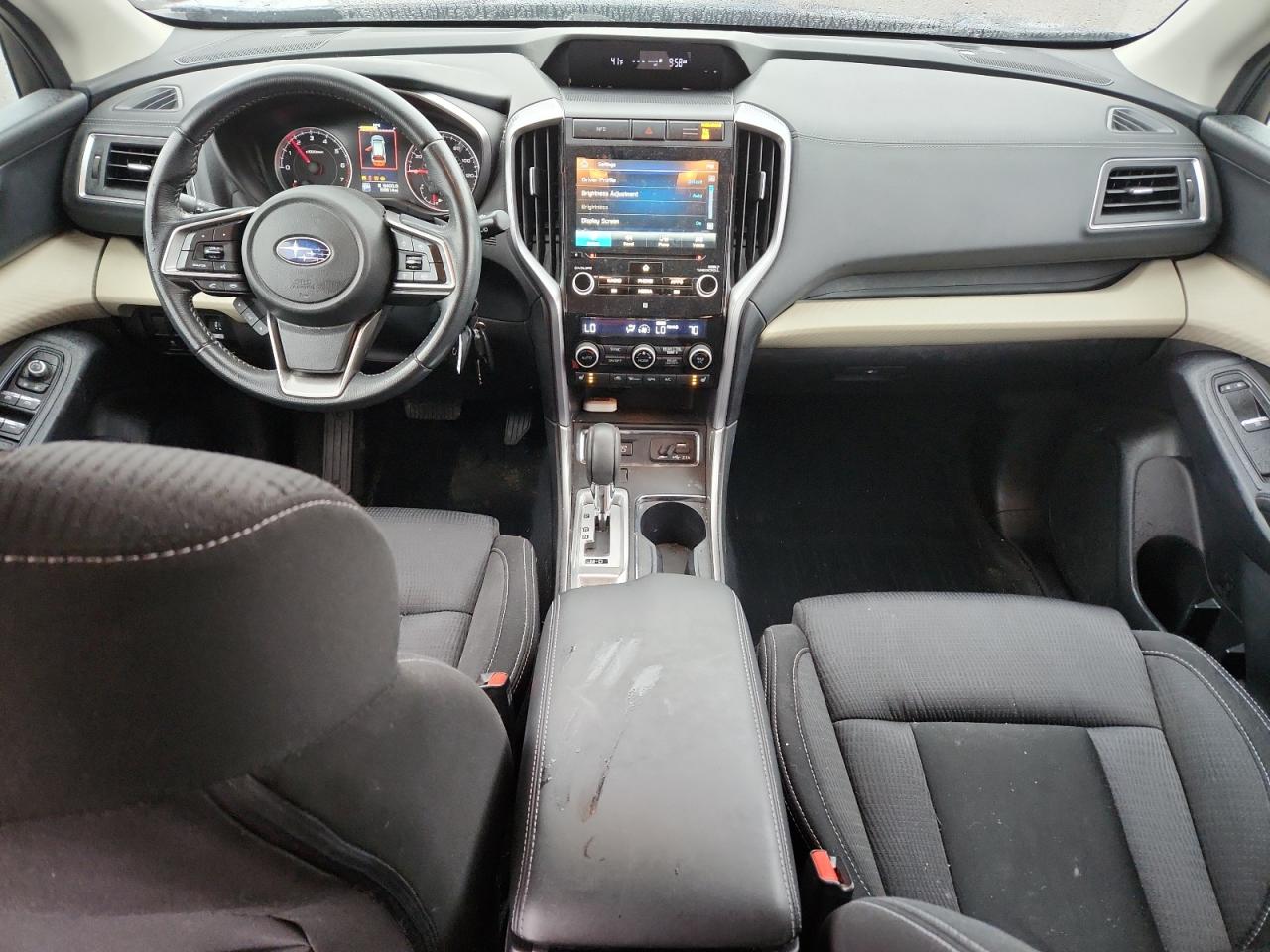 2021 Subaru Ascent Premium VIN: 4S4WMABD6M3400844 Lot: 92924625