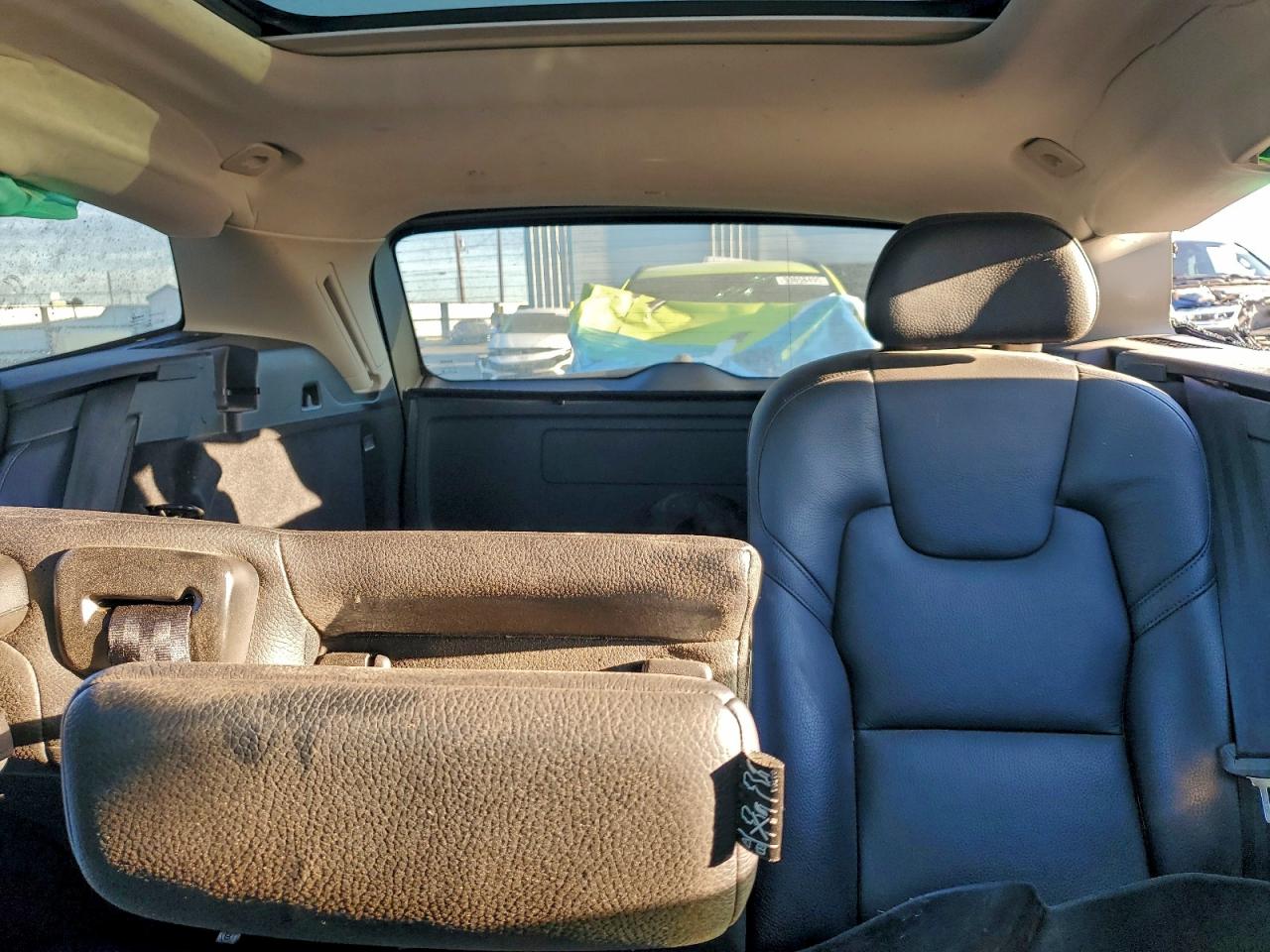 2019 Volvo Xc60 T5 VIN: LYV102RK3KB197255 Lot: 93740265