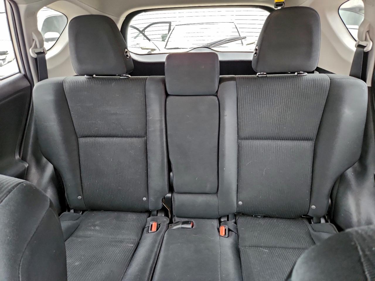 2017 Toyota Rav4 Le VIN: 2T3BFREV5HW635450 Lot: 92749815