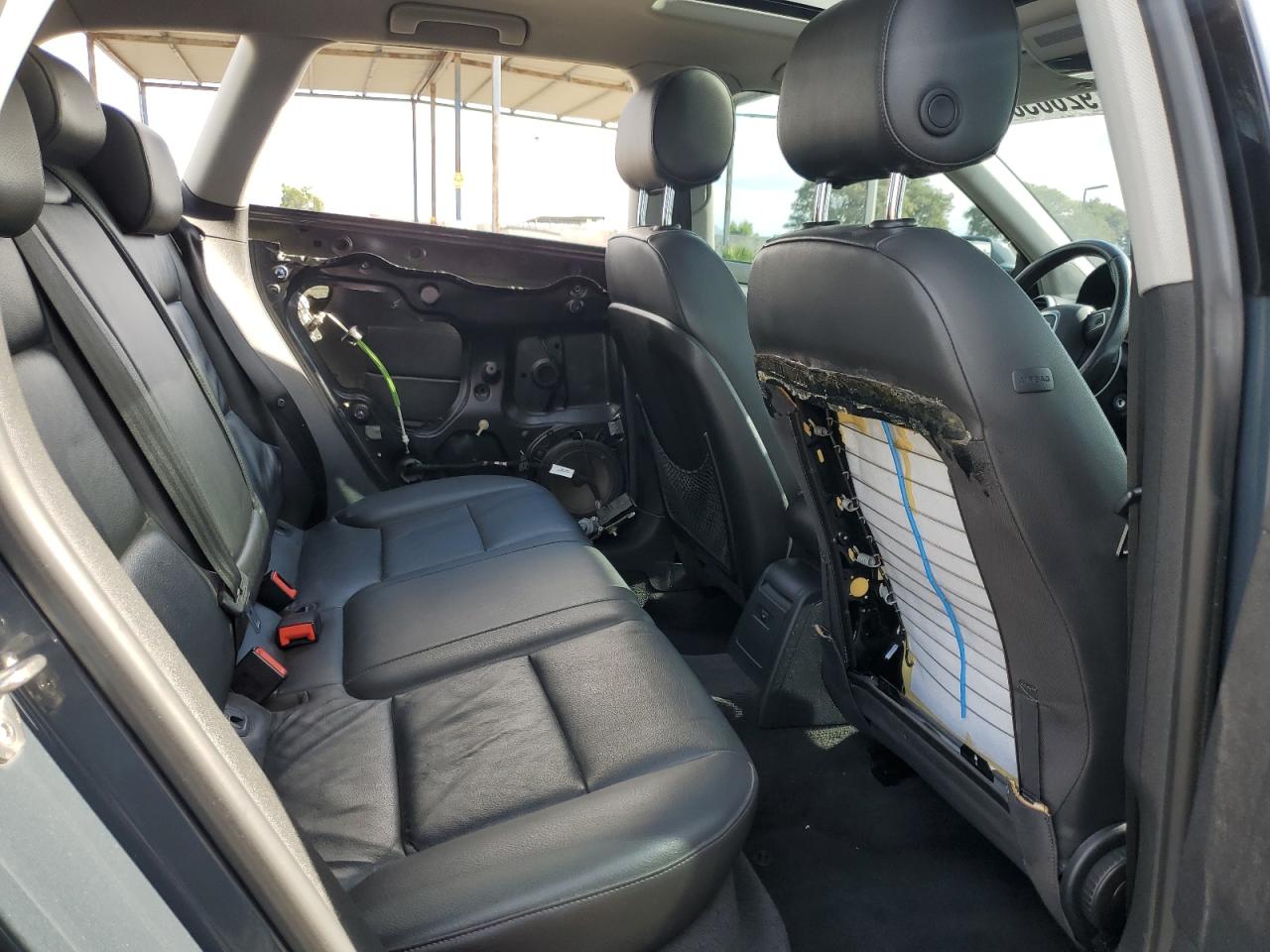 2011 Audi A3 Premium Plus VIN: WAUKEAFM9BA097588 Lot: 92603035