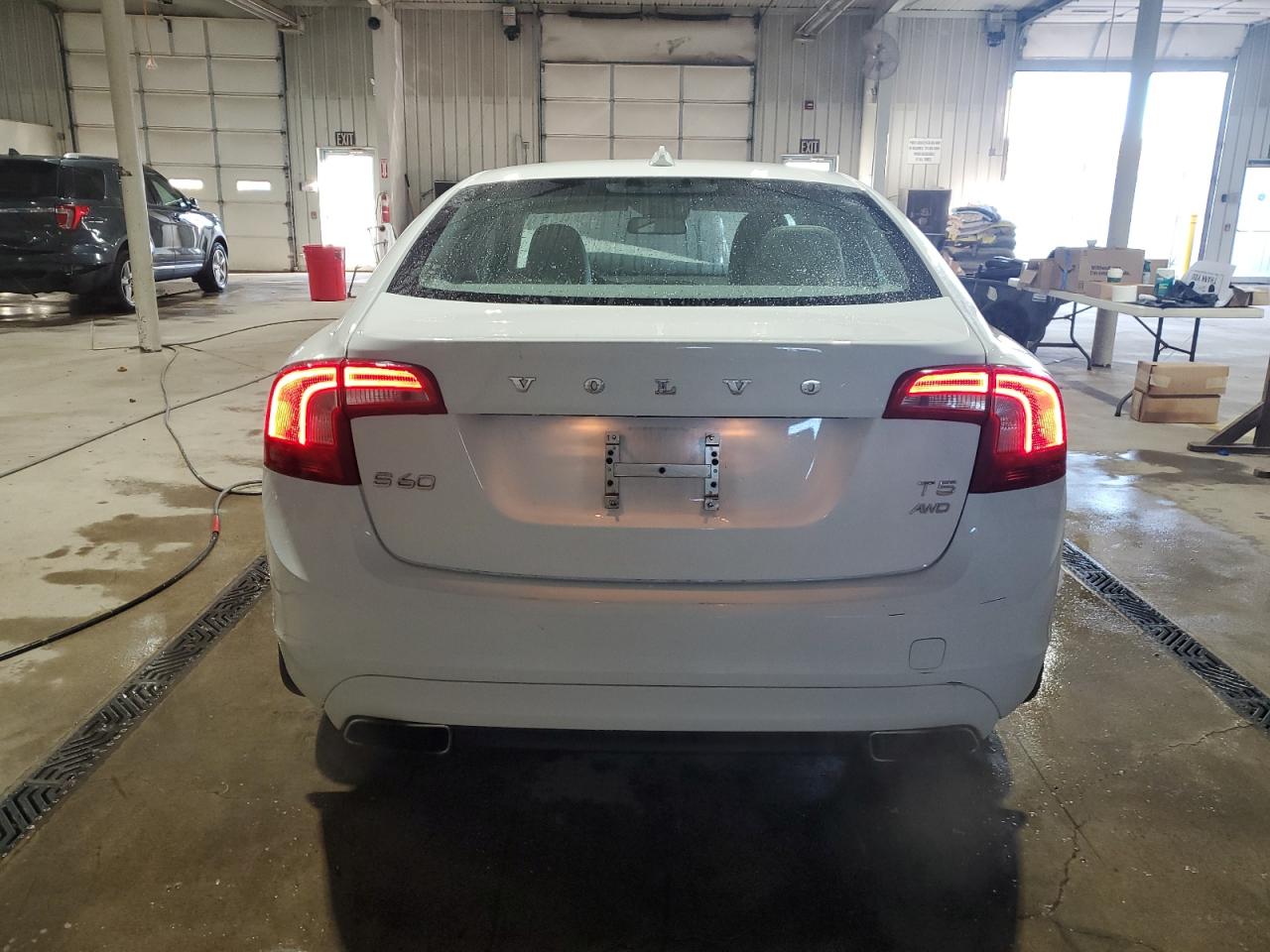 2014 Volvo S60 T5 VIN: YV1612FH4E2275098 Lot: 90083525