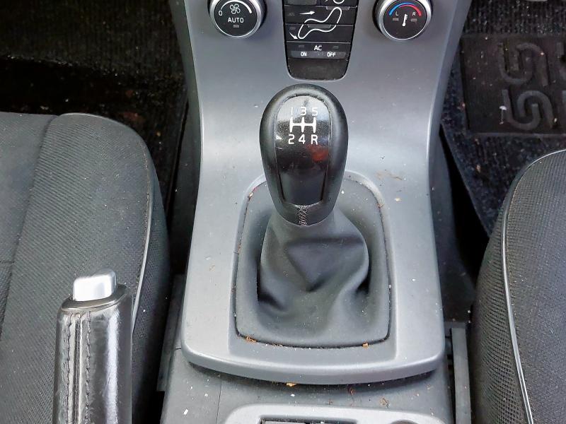 2010 VOLVO S40 1.6D DRIVE S 4DR [START STOP]