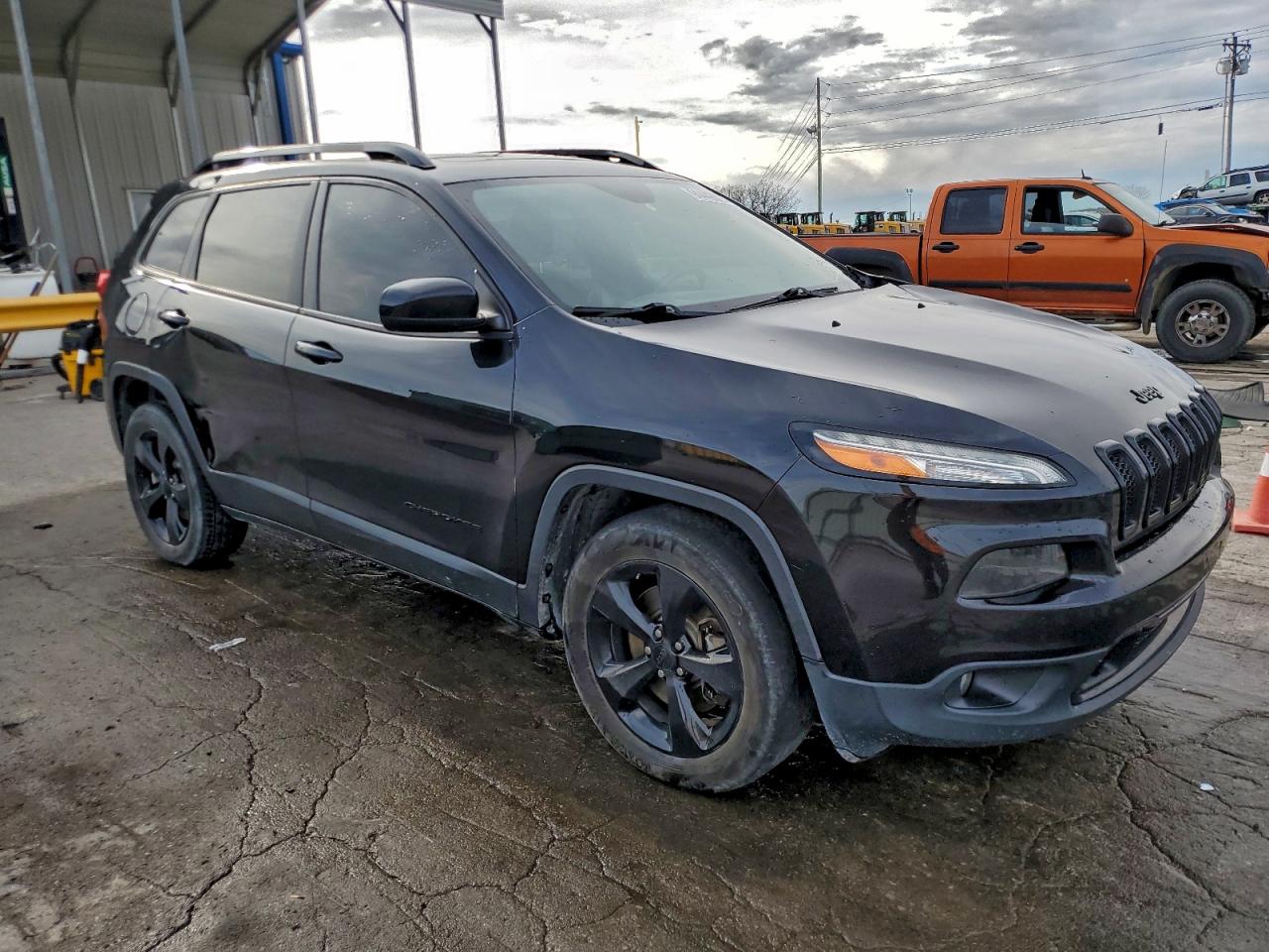 2016 Jeep Cherokee Latitude VIN: 1C4PJMCB8GW153846 Lot: 94442825