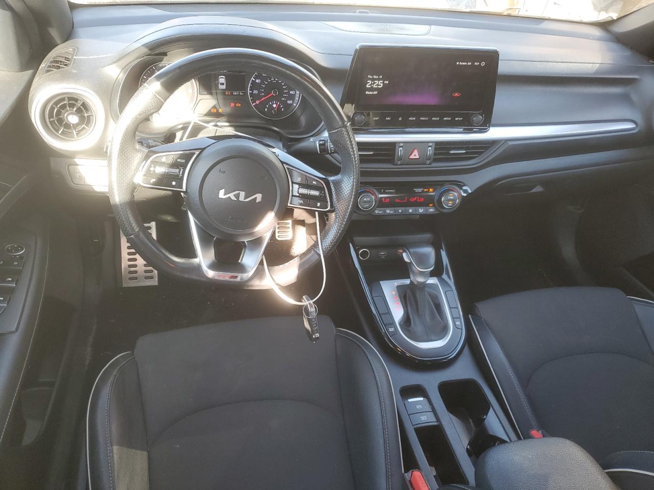 2023 Kia Forte Gt Line VIN: 3KPF54AD9PE568690 Lot: 92444435