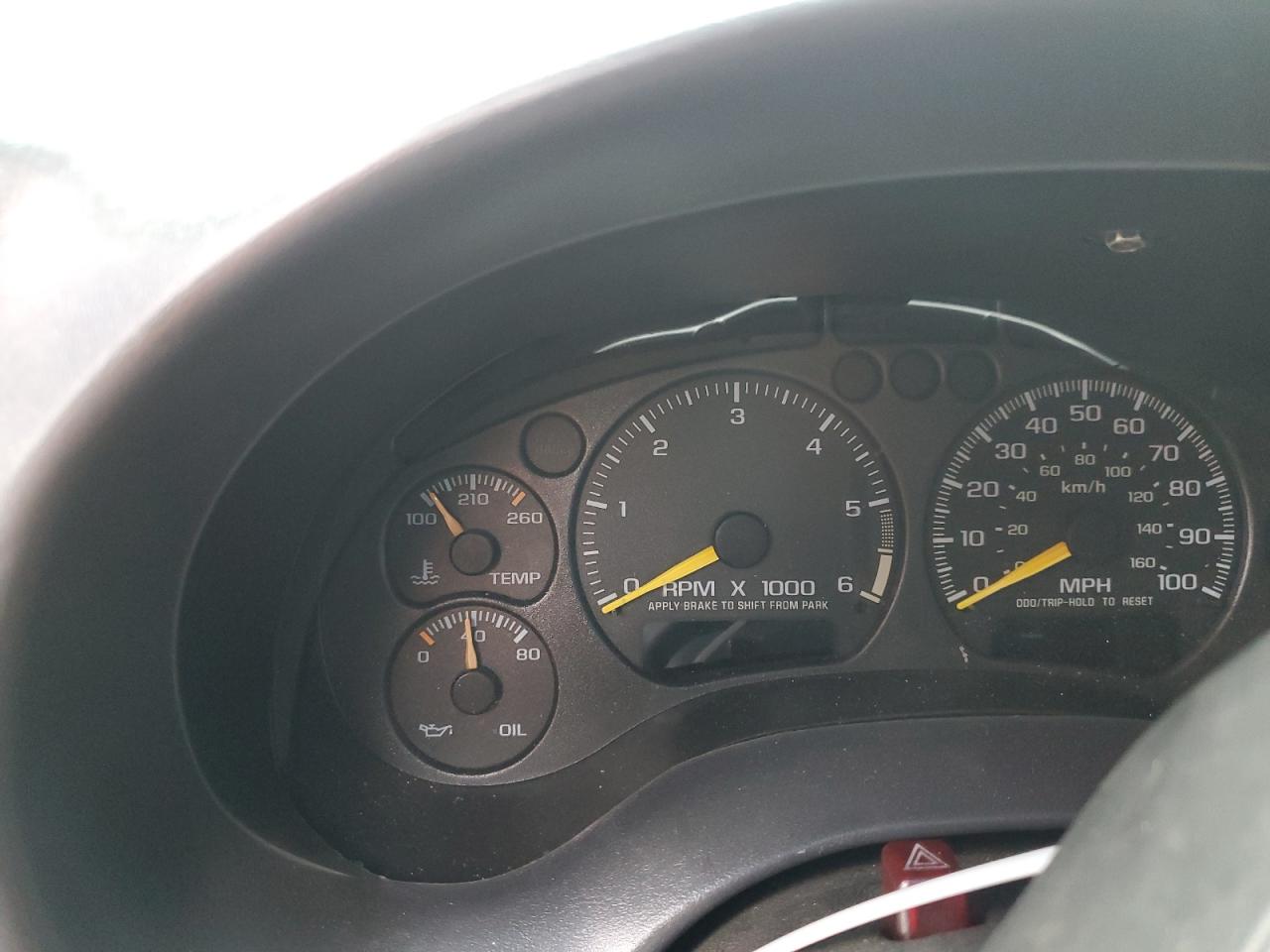 2000 Chevrolet Blazer VIN: 1GNCT18W3YK252688 Lot: 93060375