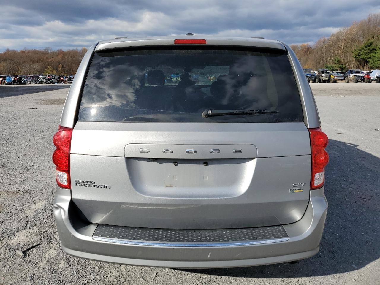 2019 Dodge Grand Caravan Sxt VIN: 2C4RDGCGXKR619663 Lot: 92415995