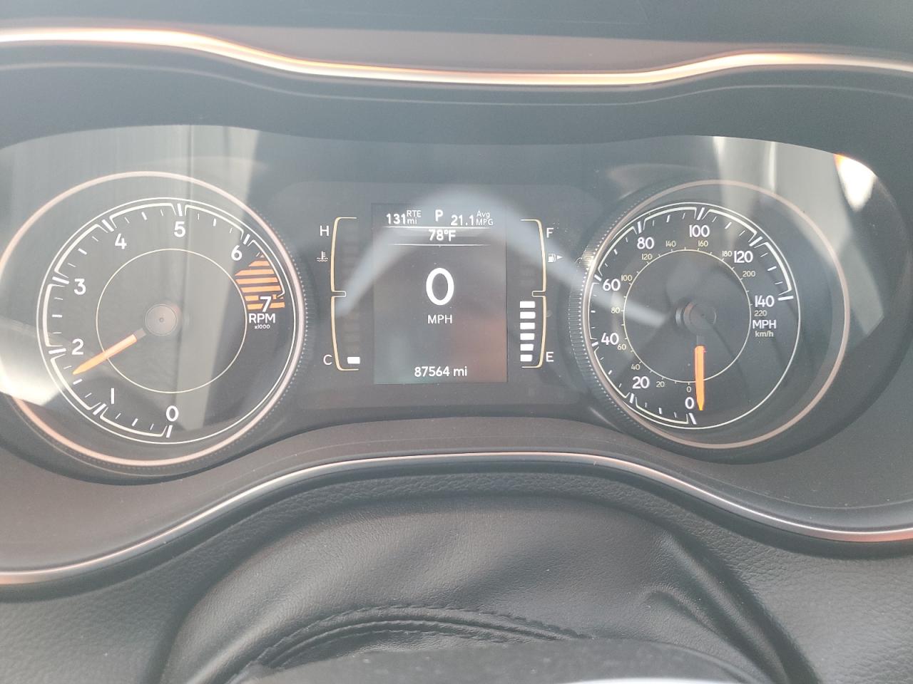 2019 Jeep Cherokee Latitude VIN: 1C4PJLCBXKD381507 Lot: 90922575