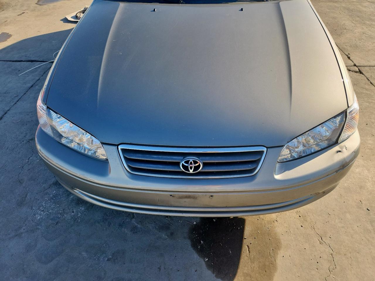 2000 Toyota Camry Ce VIN: JT2BG22K3Y0496737 Lot: 91643705