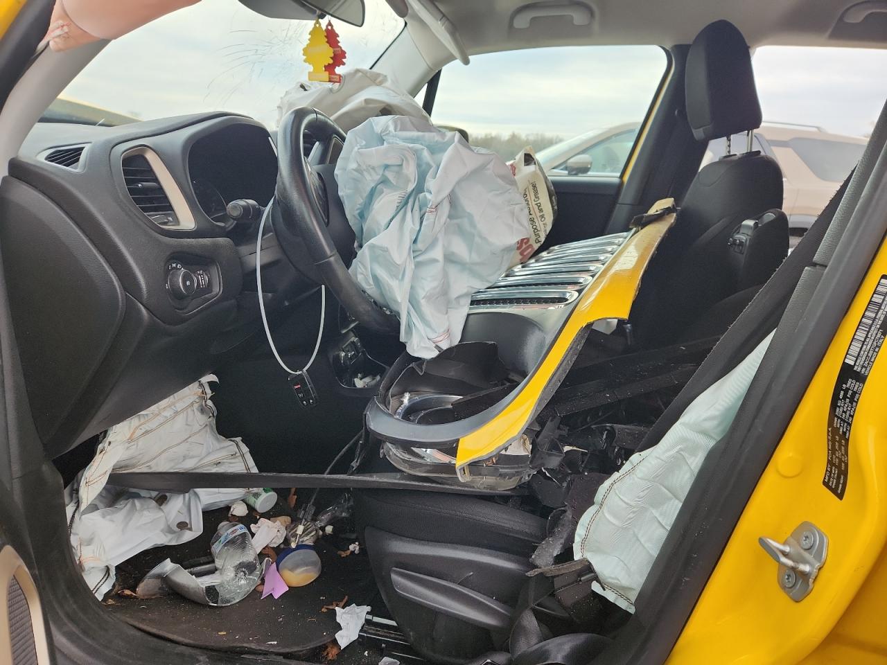 2016 Jeep Renegade Latitude VIN: ZACCJBBT7GPC78671 Lot: 93207225