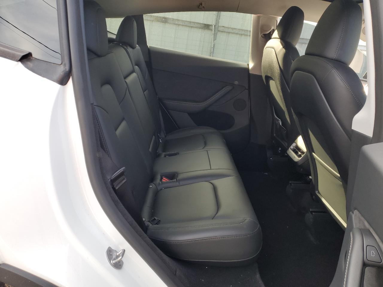 2023 Tesla Model Y VIN: 7SAYGDEE5PA161479 Lot: 93722105