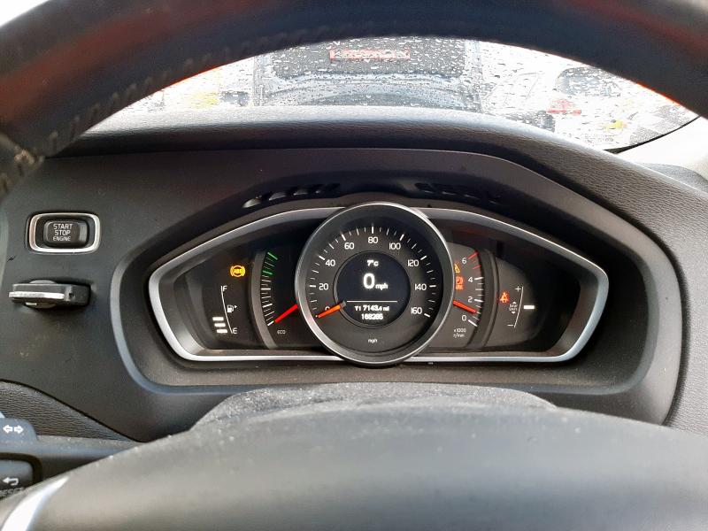 2013 VOLVO V40 D2 SE NAV 5DR