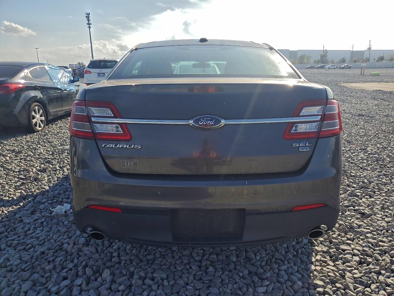 2015 Ford Taurus Sel VIN: 1FAHP2H85FG201998 Lot: 93674735