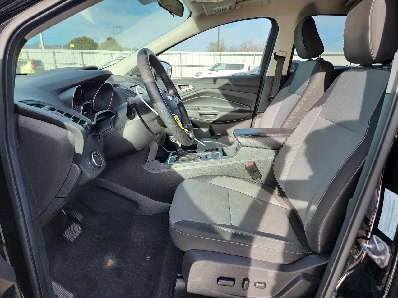 2018 Ford Escape Se VIN: 1FMCU9GD4JUA73909 Lot: 91092765