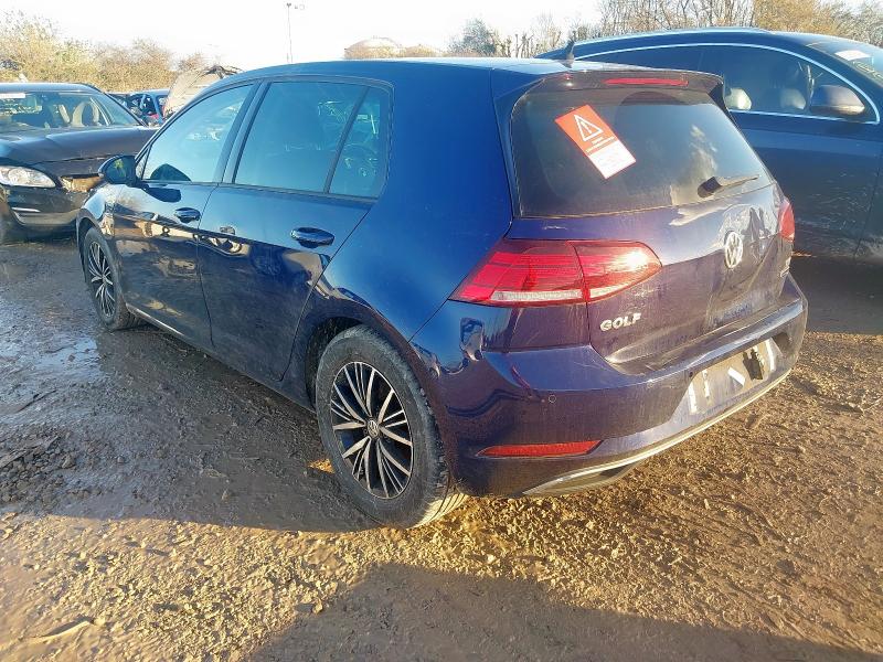 2017 VOLKSWAGEN GOLF 1.5 TSI EVO SE [NAV] 5DR