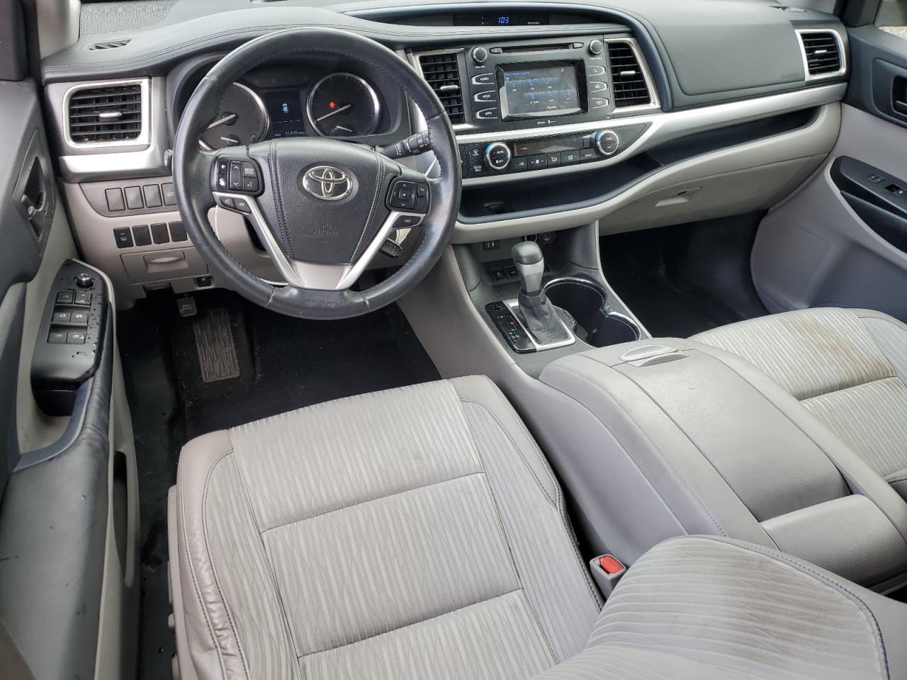 2014 Toyota Highlander Le VIN: 5TDBKRFH4ES070383 Lot: 93438345