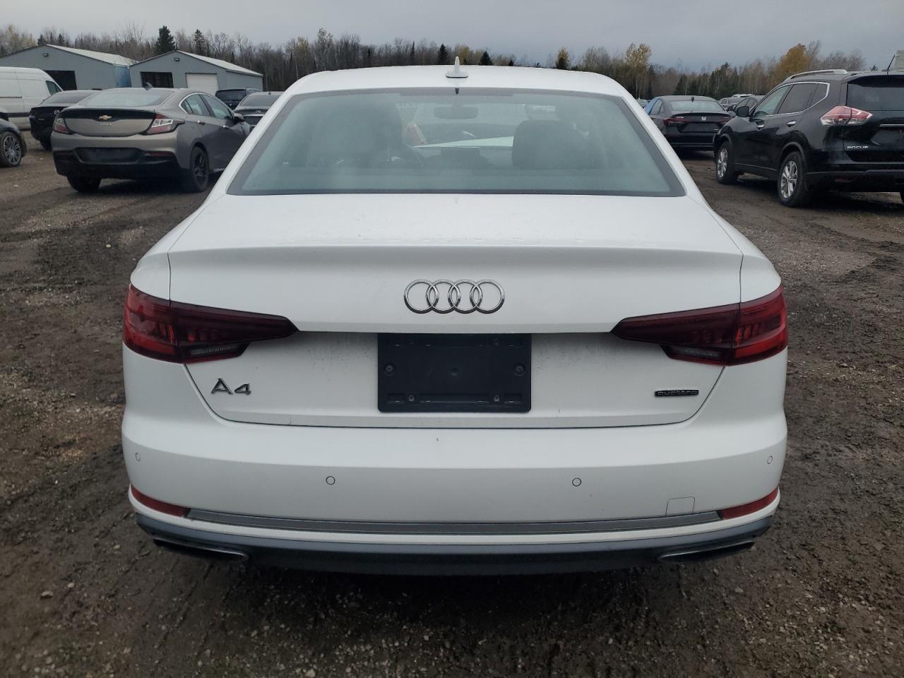 2019 Audi A4 Progressiv VIN: WAUBNAF44KN010589 Lot: 91277365