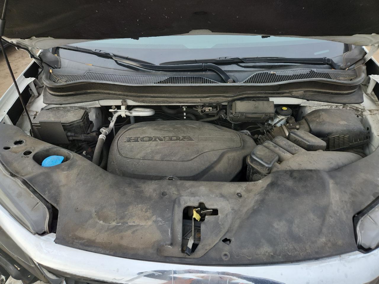 2021 Honda Pilot Lx VIN: 5FNYF5H14MB005608 Lot: 91439175