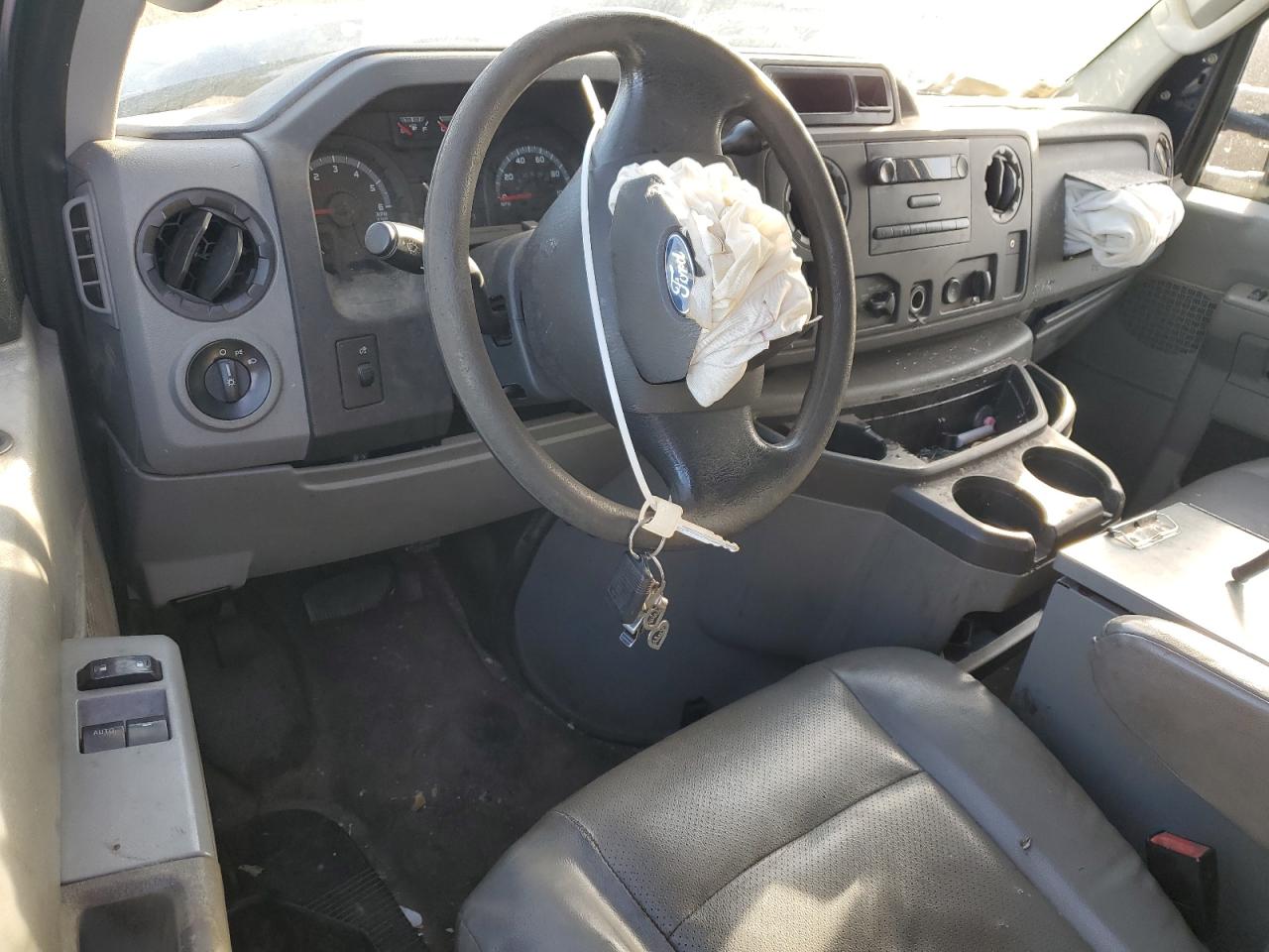 2013 Ford E350 Utility / Service Van VIN: 1FTSE3EL6DDB31799 Lot: 92617205