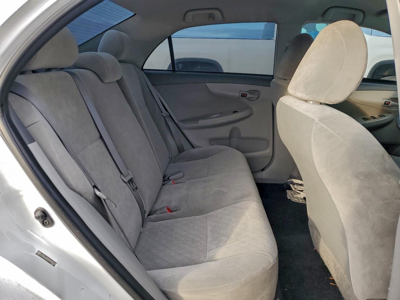 2009 Toyota Corolla Base VIN: JTDBL40E099033169 Lot: 94118565