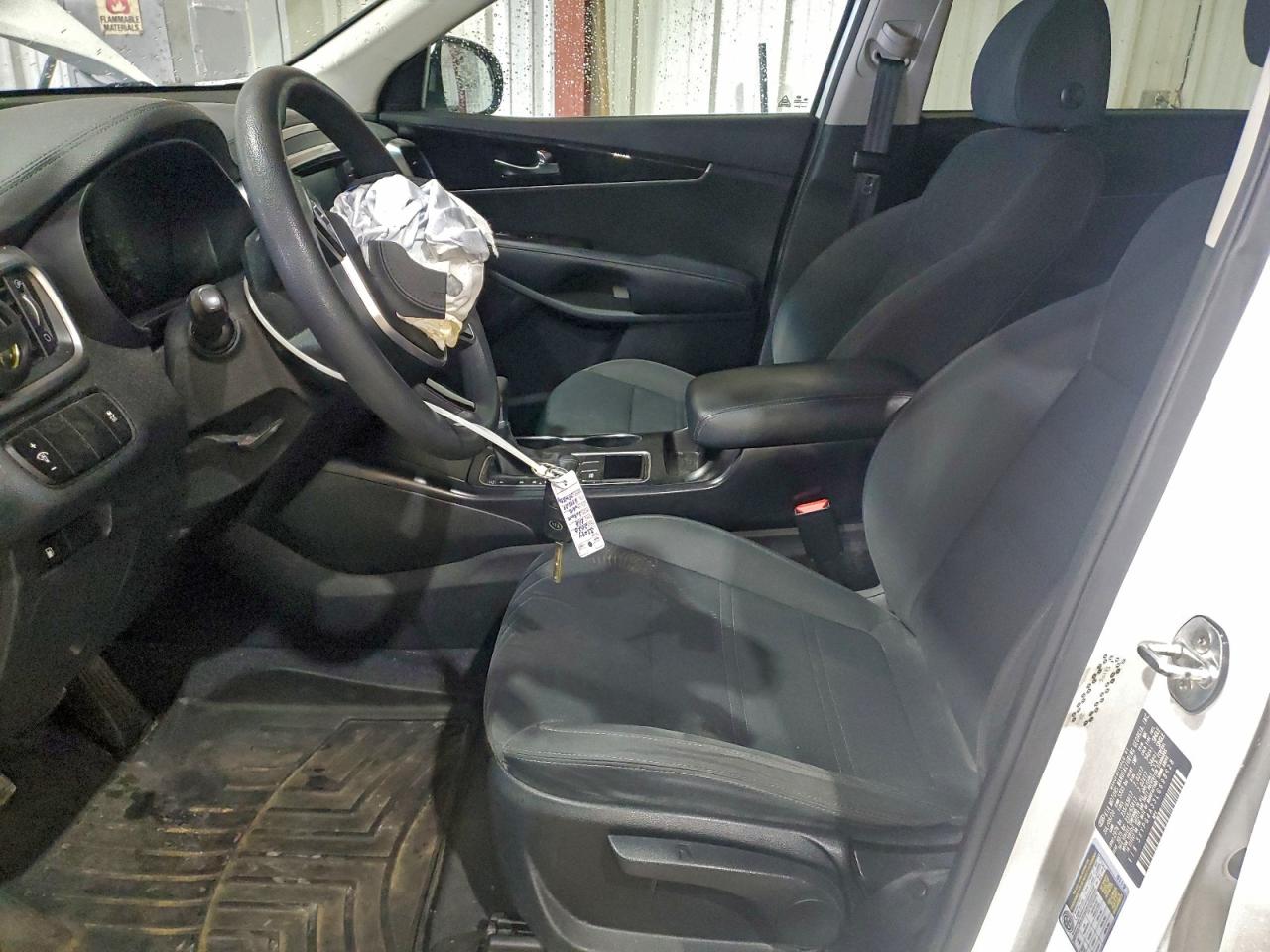 2020 Kia Sorento L VIN: 5XYPG4A33LG698628 Lot: 94193005