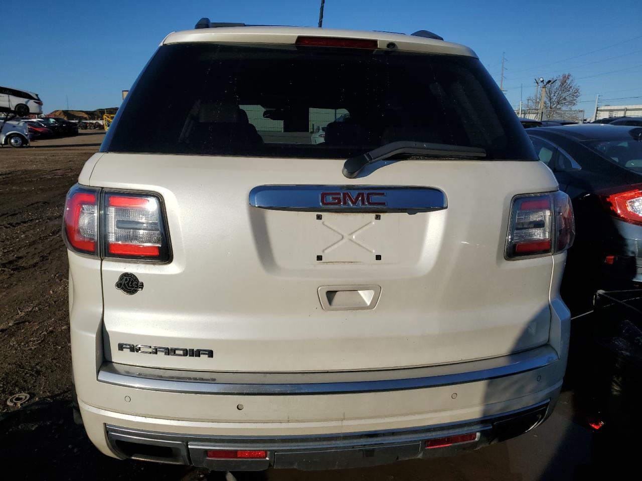 2013 GMC Acadia Denali VIN: 1GKKRTKD2DJ204710 Lot: 92508175