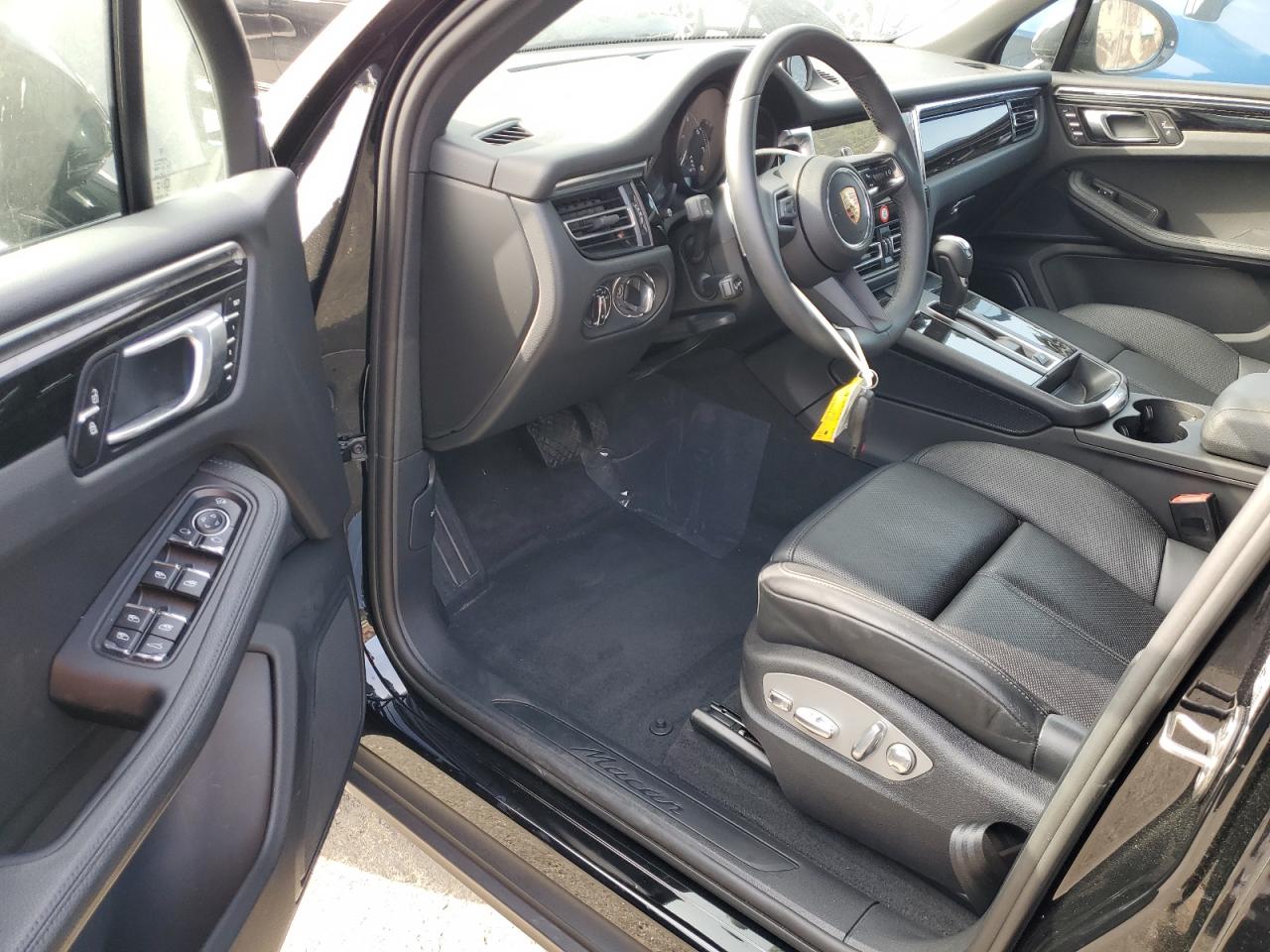 2025 Porsche Macan Base VIN: WP1AA2A5XSLB06818 Lot: 87011095