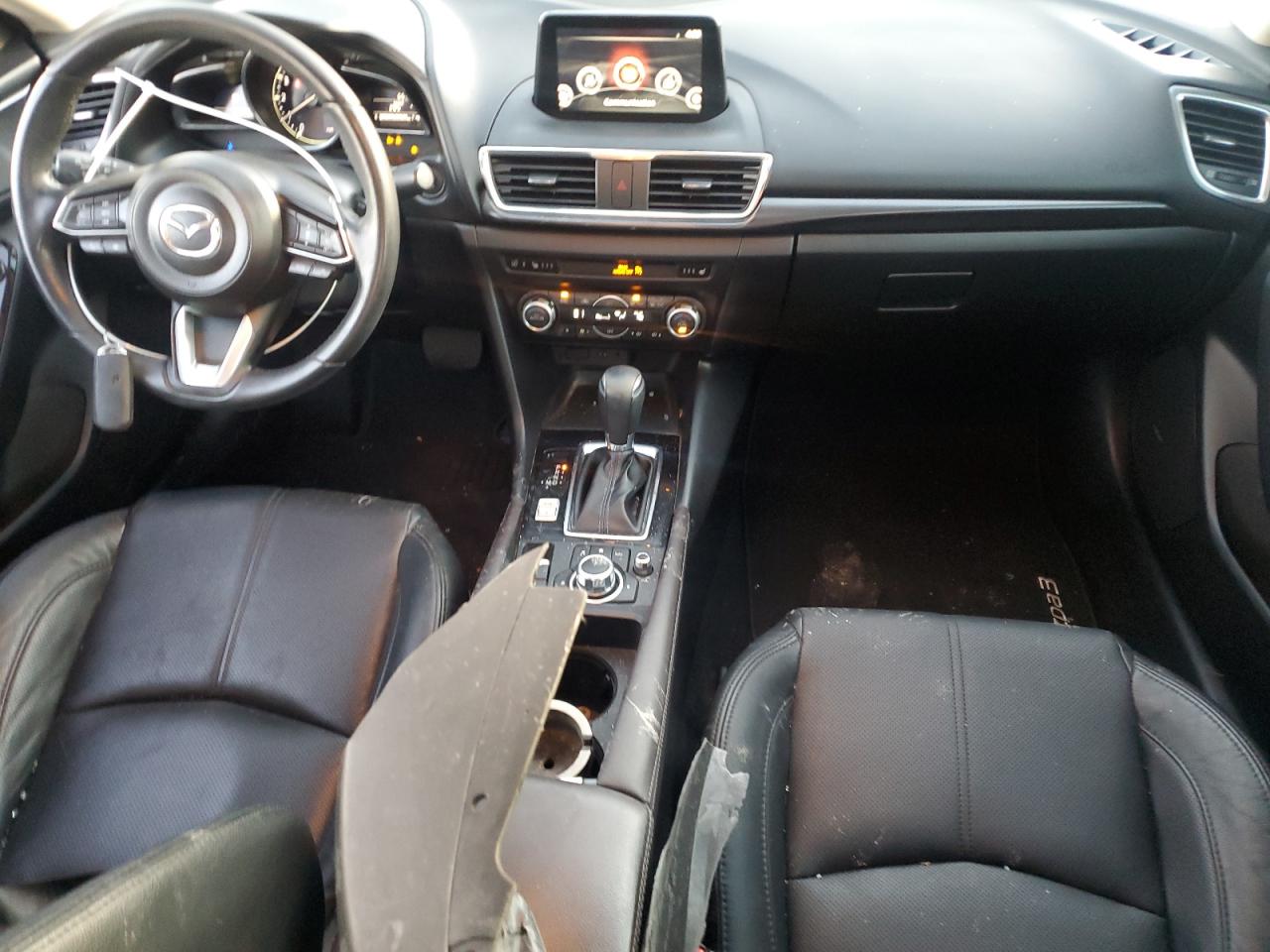 2018 Mazda 3 Grand Touring VIN: 3MZBN1W3XJM272620 Lot: 91817735