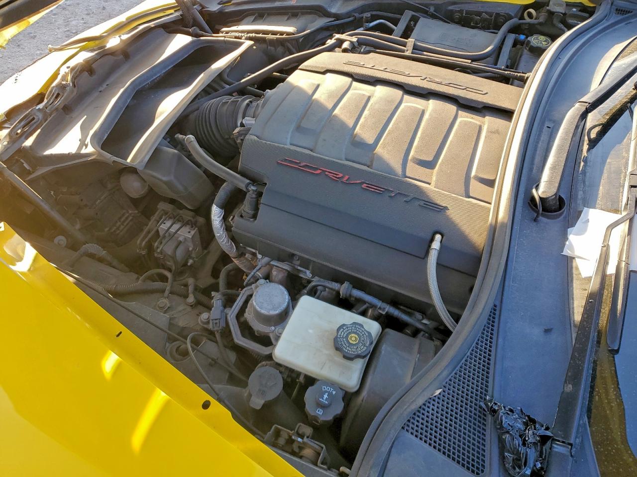 2015 Chevrolet Corvette Stingray Z51 1Lt VIN: 1G1YG2D70F5110066 Lot: 94090175