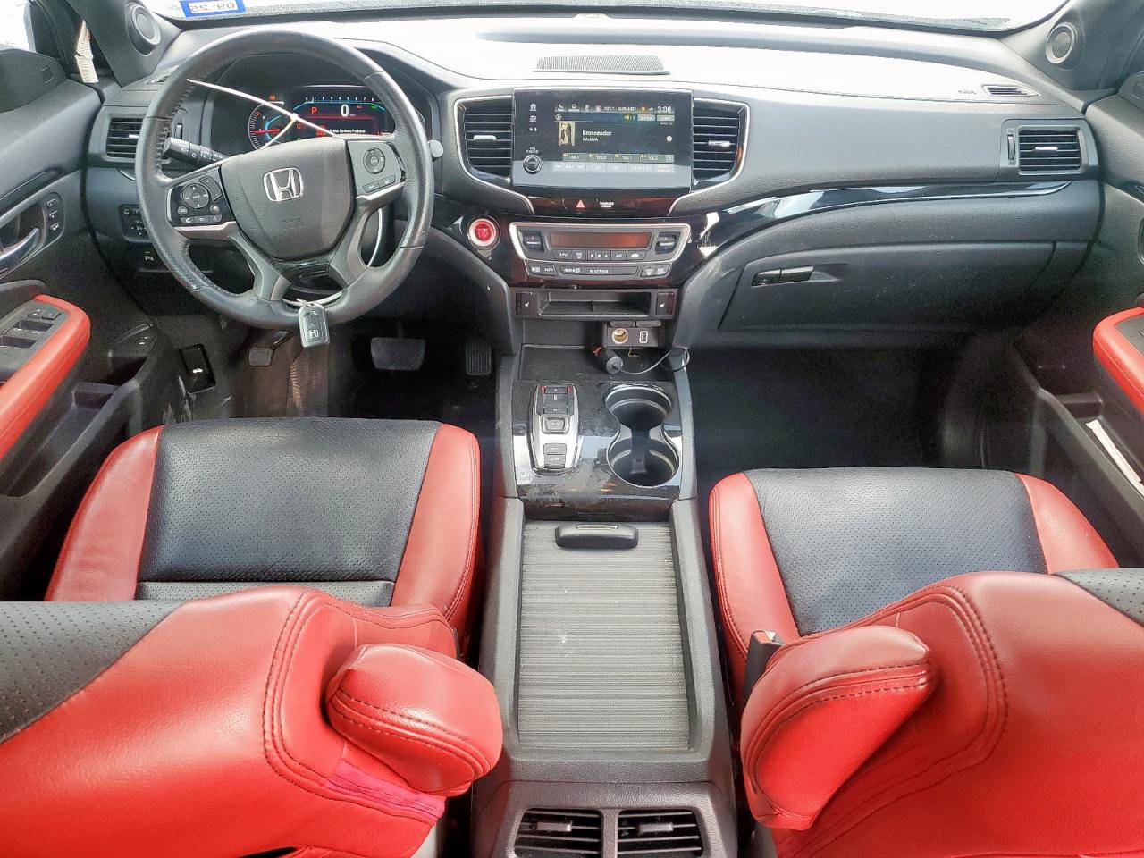 2019 Honda Passport Touring VIN: 5FNYF7H90KB002025 Lot: 93520195